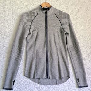 Title Nine Merino Wool Blend Full Zip Sweater Gray Women’s Medium Outdoor Jacket